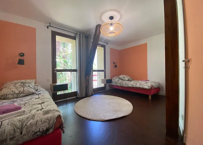 Le Cot A Partager Bed & Breakfast